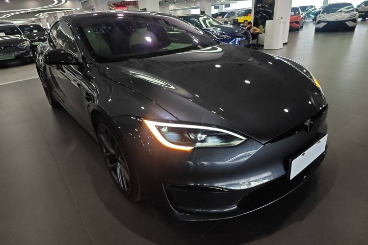 Used Tesla Model S 2023 Three-Motor All-Wheel-Drive Plaid Version Exterior 2