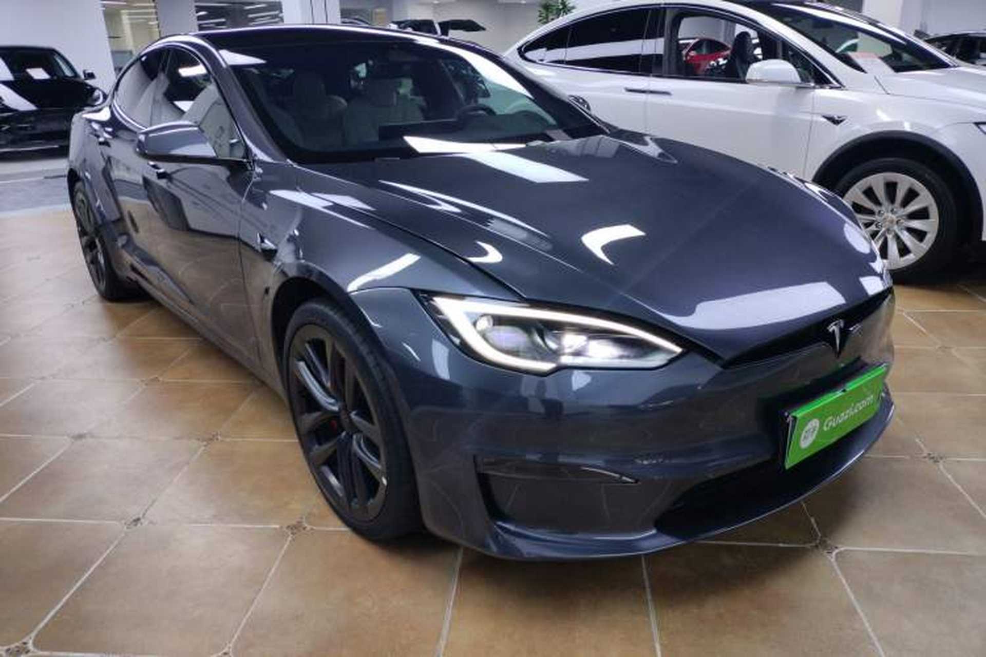 Used Tesla Model S 2023 Three-Motor All-Wheel-Drive Plaid Version Exterior 2