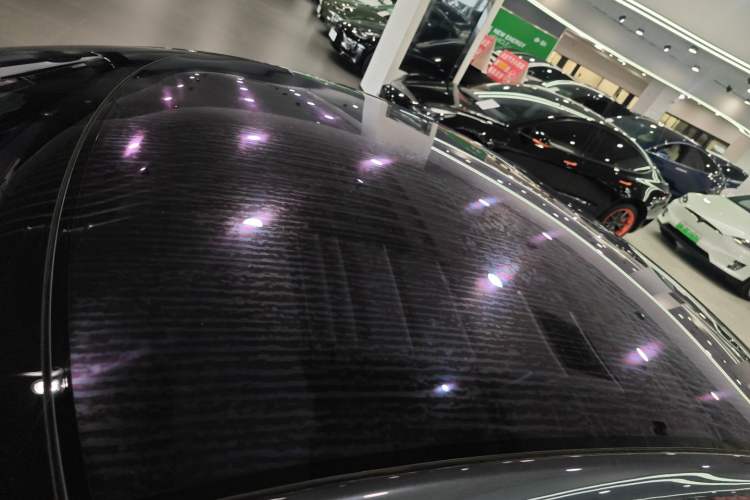 Used Tesla Model S 2023 Three-Motor All-Wheel-Drive Plaid Version Roof