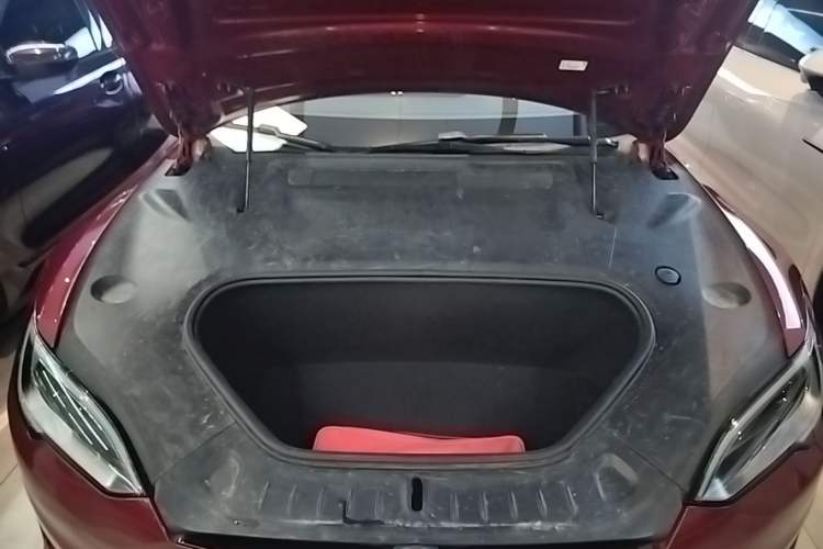 Used Tesla Model S 2023 Dual-Motor All-Wheel-Drive Version Engine Bay