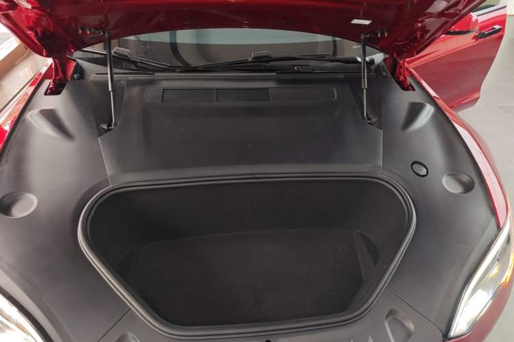 Used Tesla Model S 2023 Three-Motor All-Wheel-Drive Plaid Version Engine Bay