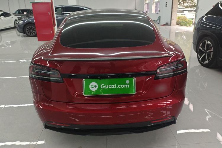 Used Tesla Model S 2023 Three-Motor All-Wheel-Drive Plaid Version Exterior 4