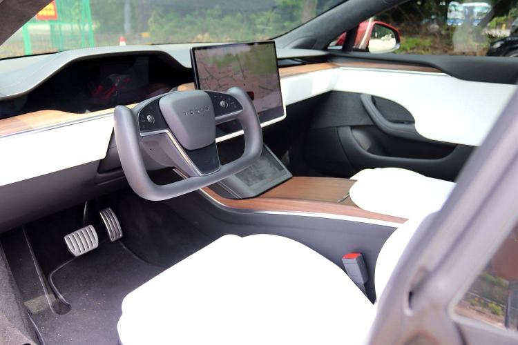 Used Tesla Model S 2023 Dual-Motor All-Wheel-Drive Version Interior 1
