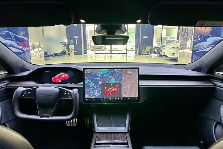 Used Tesla Model S 2023 Dual-Motor All-Wheel-Drive Version Interior 3