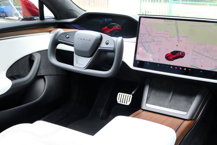 Used Tesla Model S 2023 Dual-Motor All-Wheel-Drive Version Interior 6