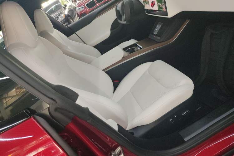 Used Tesla Model S 2023 Dual-Motor All-Wheel-Drive Version Right Front Seat