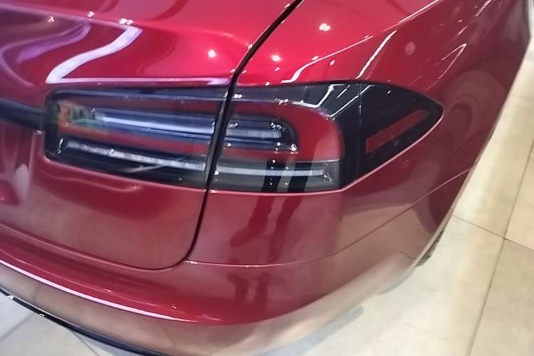 Used Tesla Model S 2023 Dual-Motor All-Wheel-Drive Version Right Rear Taillight
