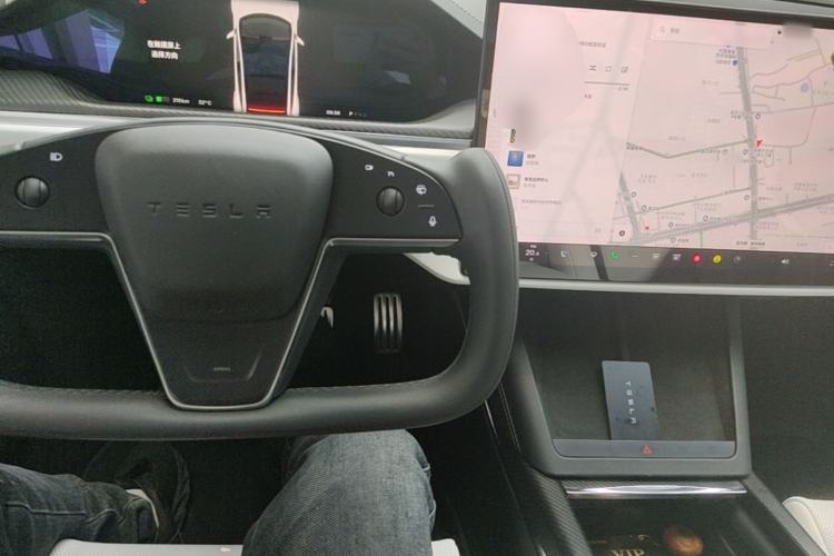 Used Tesla Model S 2023 Dual-Motor All-Wheel-Drive Version Center Console