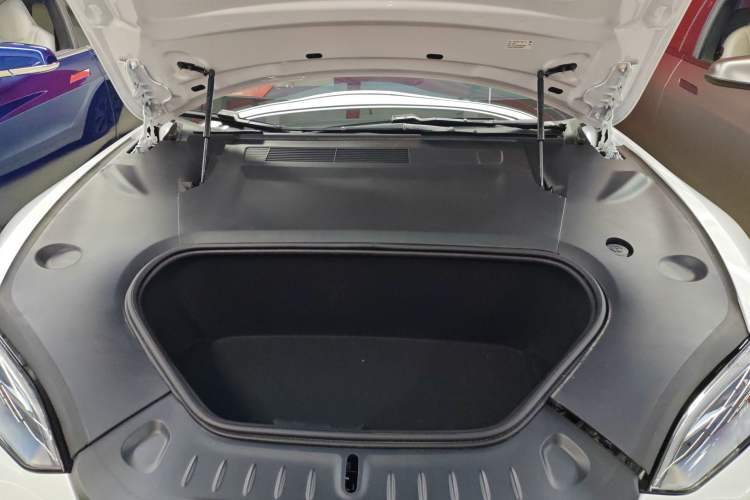 Used Tesla Model S 2023 Dual-Motor All-Wheel-Drive Version Engine Bay