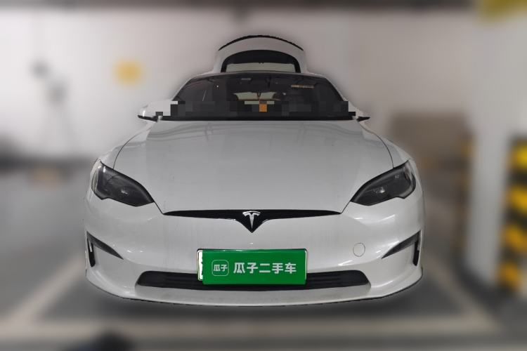 Used Tesla Model S 2023 Three-Motor All-Wheel-Drive Plaid Version Front