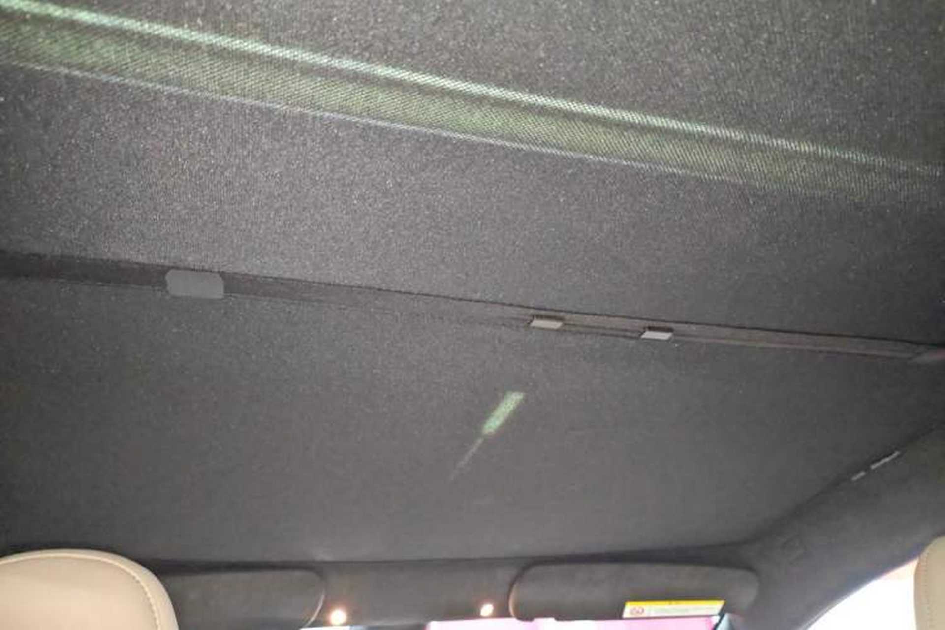Used Tesla Model S 2023 Dual-Motor All-Wheel-Drive Version Headliner