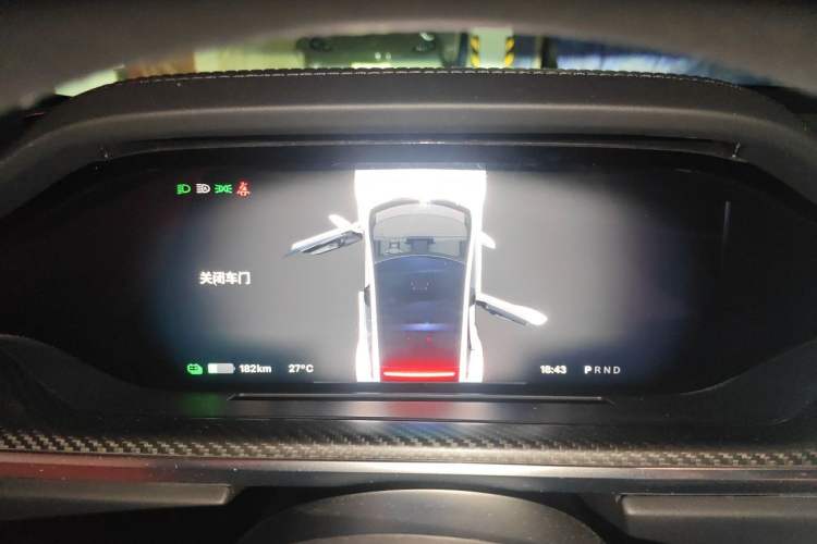 Used Tesla Model S 2023 Three-Motor All-Wheel-Drive Plaid Version Instrument Cluster