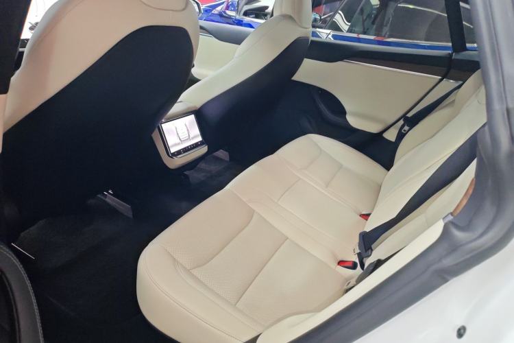 Used Tesla Model S 2023 Dual-Motor All-Wheel-Drive Version Left Rear Seat