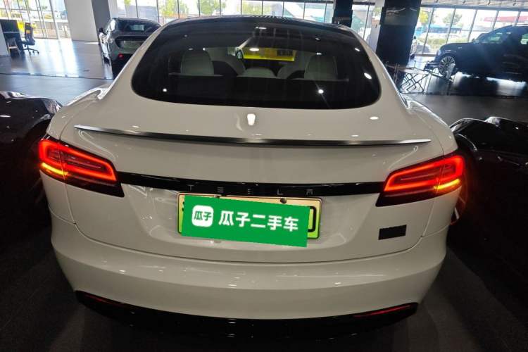 Used Tesla Model S 2023 Three-Motor All-Wheel-Drive Plaid Version Rear