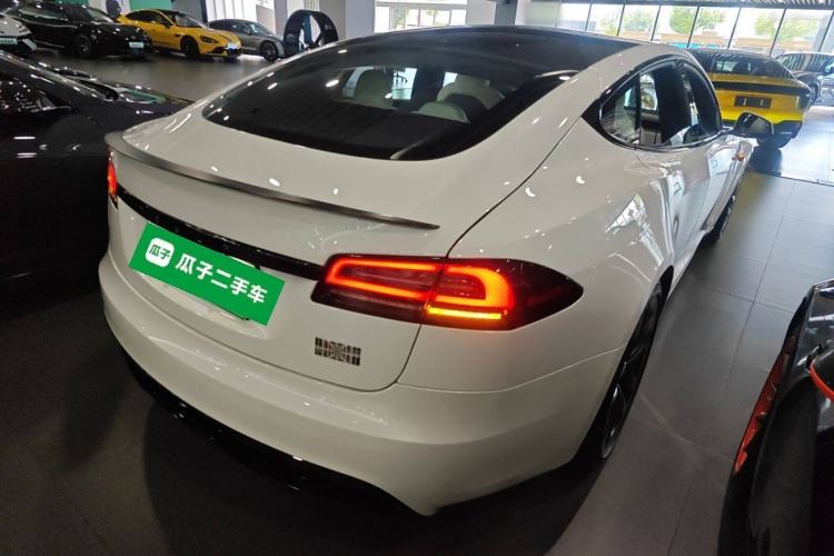 Used Tesla Model S 2023 Three-Motor All-Wheel-Drive Plaid Version Rear Right 45 Deg