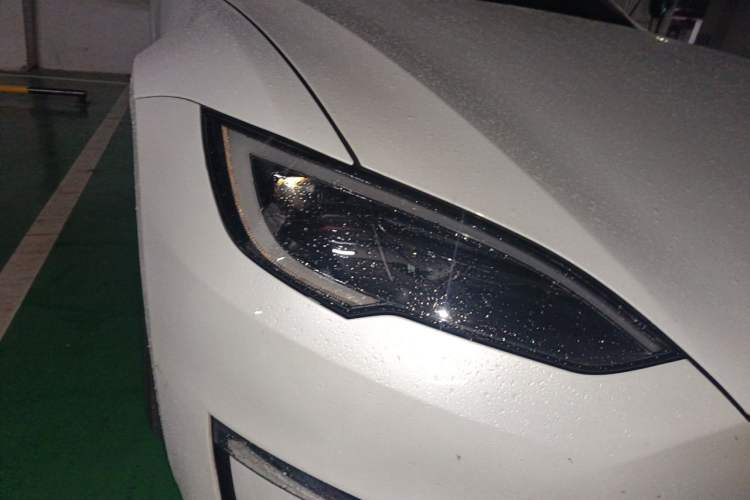 Used Tesla Model S 2023 Three-Motor All-Wheel-Drive Plaid Version Right Front Headlight