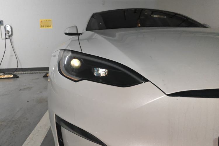 Used Tesla Model S 2023 Three-Motor All-Wheel-Drive Plaid Version Right Front Headlight