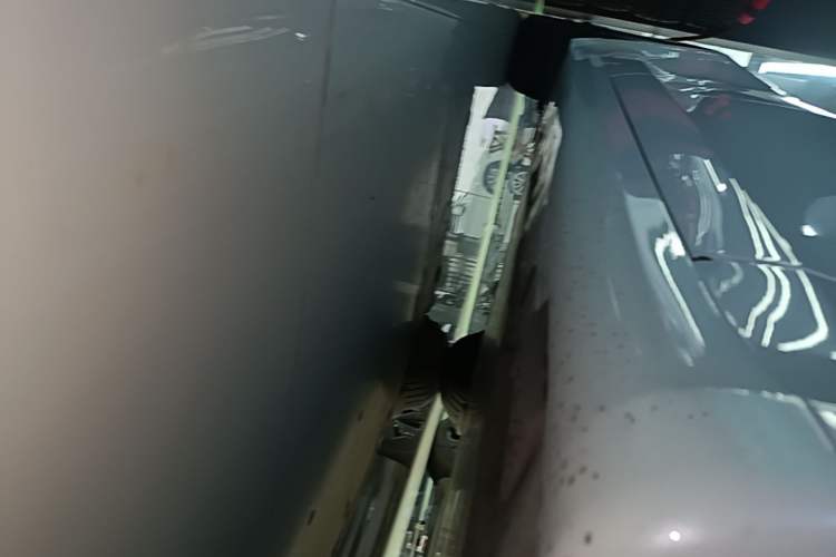 Used Tesla Model S 2023 Dual-Motor All-Wheel-Drive Version Right Side Sill