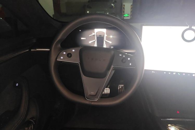 Used Tesla Model S 2023 Three-Motor All-Wheel-Drive Plaid Version Steering Wheel