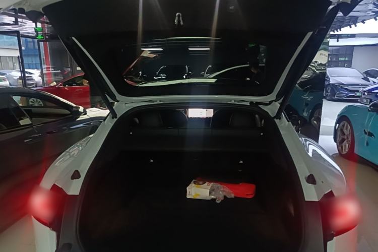 Used Tesla Model S 2023 Dual-Motor All-Wheel-Drive Version Trunk