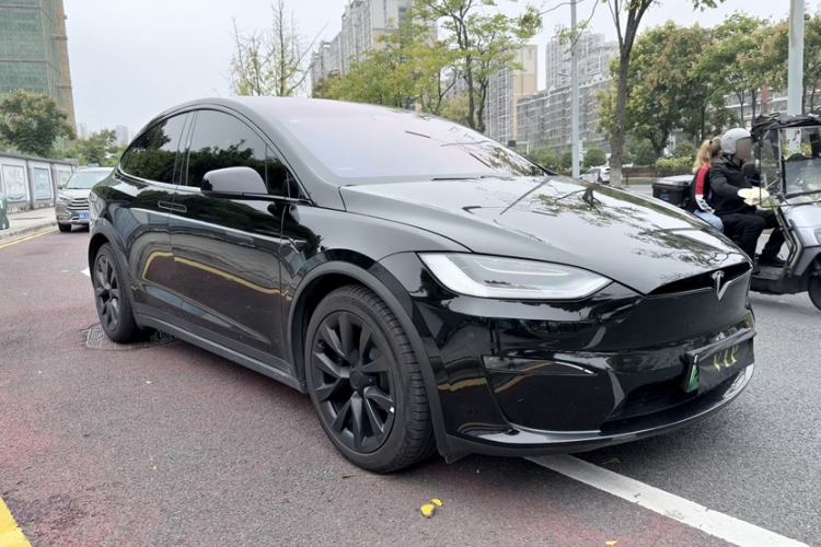 Used Tesla Model X 2023 Dual-Motor All-Wheel-Drive Version Exterior 2