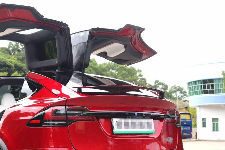 Used Tesla Model X 2023 Dual-Motor All-Wheel-Drive Version Exterior 9