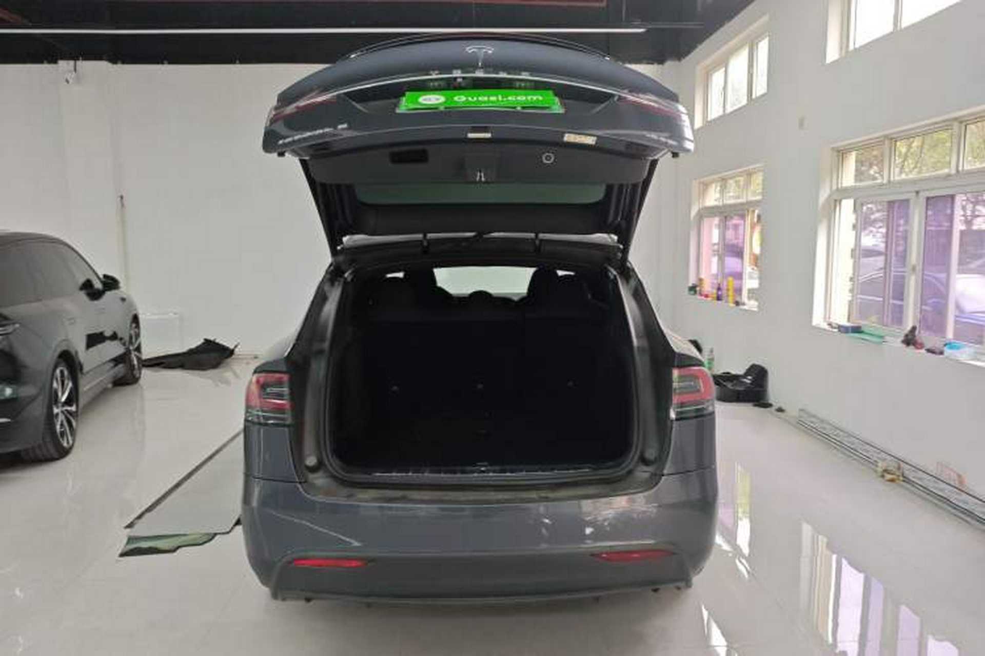 Used Tesla Model X 2017 X 100D Long Range Edition Trunk