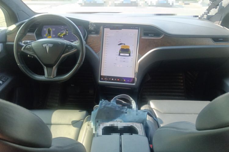 Used Tesla Model X 2016 X 75D Center Console