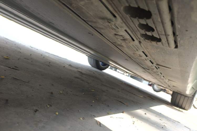 Used Tesla Model X 2016 X 75D Chassis Front Left