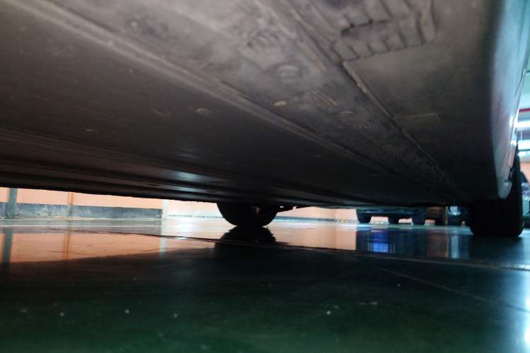 Used Tesla Model X 2016 X 90D Chassis Rear Left