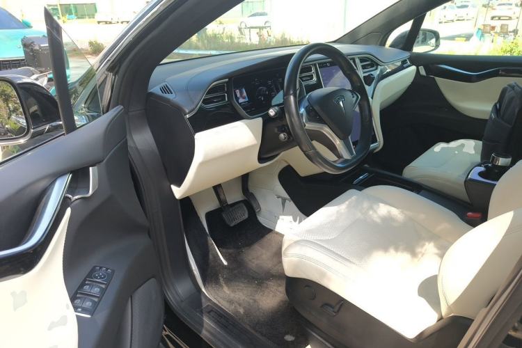Used Tesla Model X 2016 X 75D Driver Seat