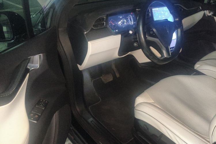 Used Tesla Model X 2016 X 90D Driver Seat