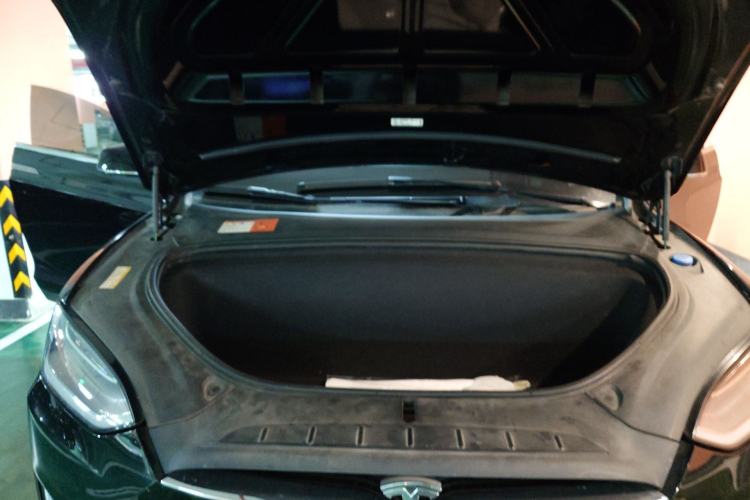 Used Tesla Model X 2016 X 90D Engine Bay