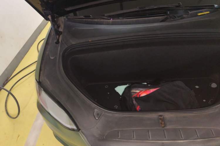 Used Tesla Model X 2016 X P100D Performance High-Performance Edition Engine Bay Right