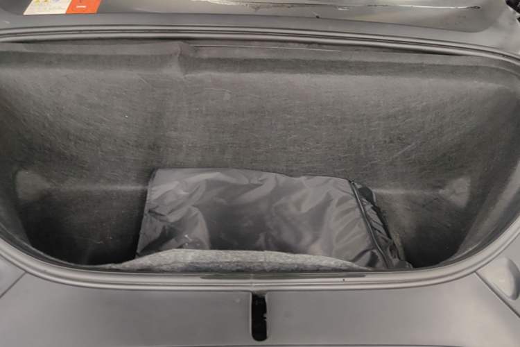 Used Tesla Model X 2016 X 75D Engine Bay