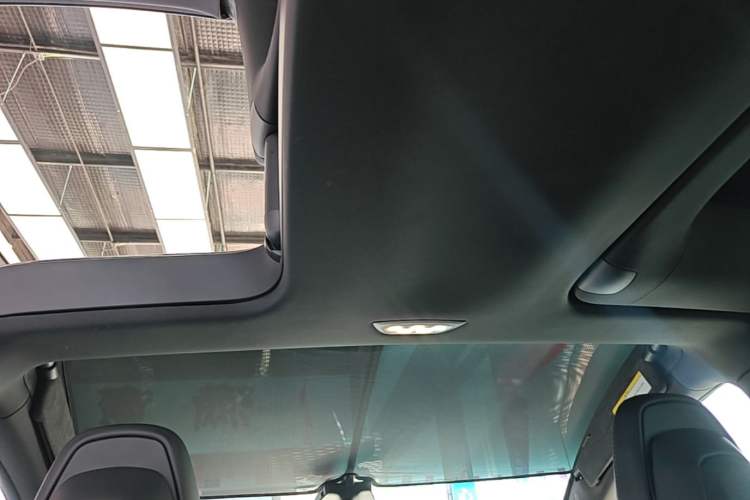 Used Tesla Model X 2016 X 75D Headliner