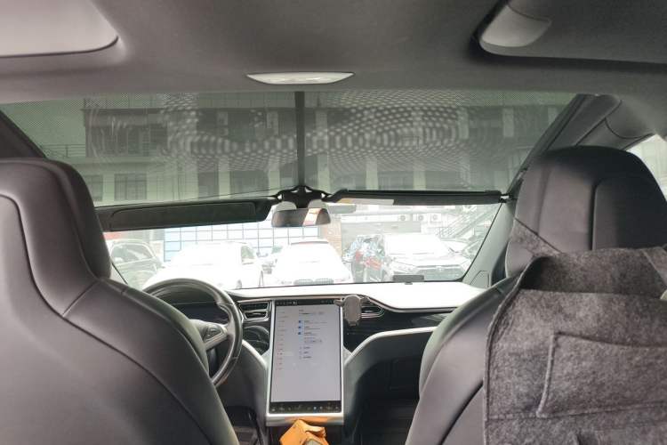Used Tesla Model X 2016 X 75D Headliner
