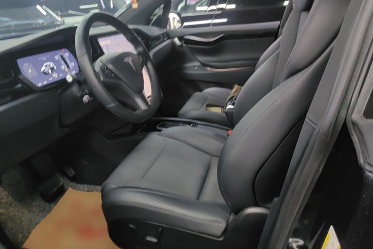 Used Tesla Model X 2016 X 75D Left Front Seat