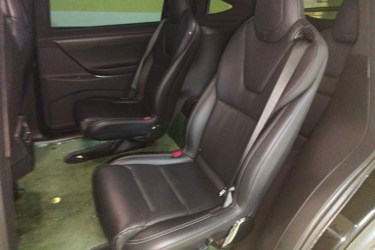 Used Tesla Model X 2016 X P100D Performance High-Performance Edition Left Rear Seat