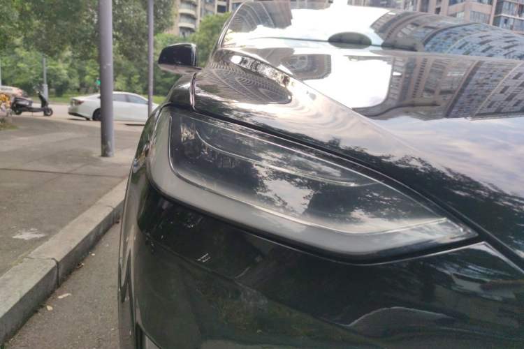 Used Tesla Model X 2016 X 75D Right Front Headlight