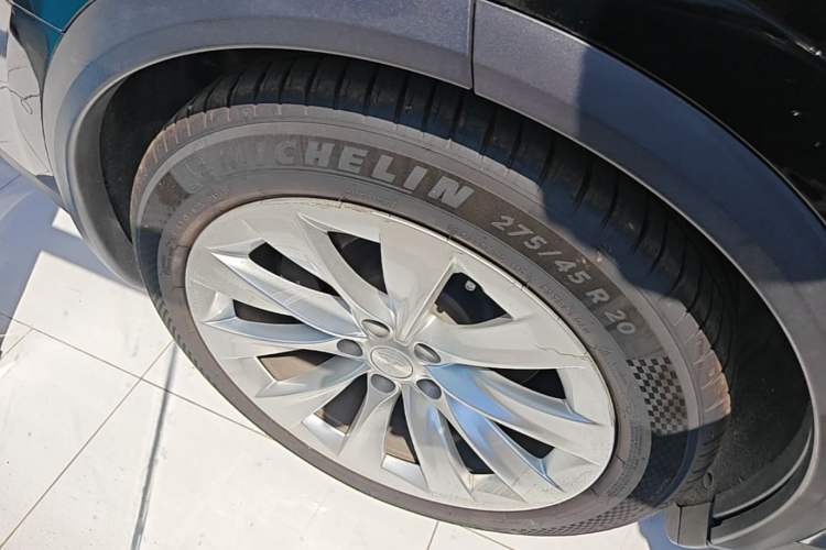 Used Tesla Model X 2016 X 75D Right Rear Wheel Hub