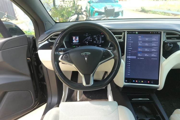 Used Tesla Model X 2016 X 75D Steering Wheel