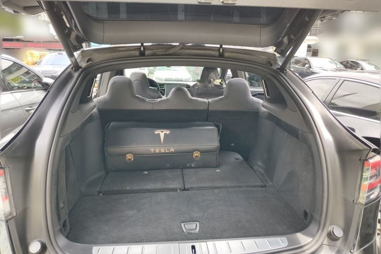 Used Tesla Model X 2016 X 75D Trunk