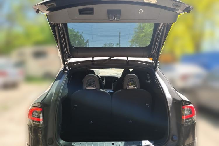 Used Tesla Model X 2016 X 75D Trunk