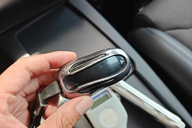 Used Tesla Model X 2016 X 75D Vehicle Key