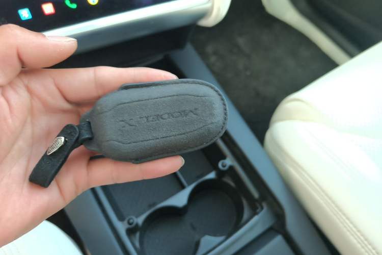 Used Tesla Model X 2016 X 75D Vehicle Key
