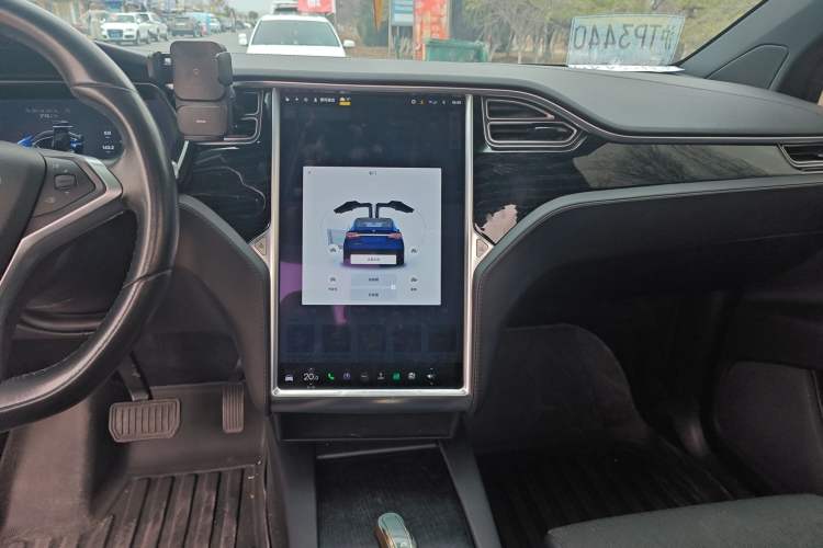 Used Tesla Model X 2016 X 75D Audio And AC Panel