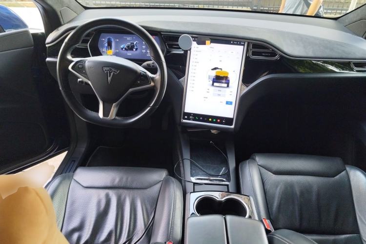Used Tesla Model X 2016 X 90D Center Console