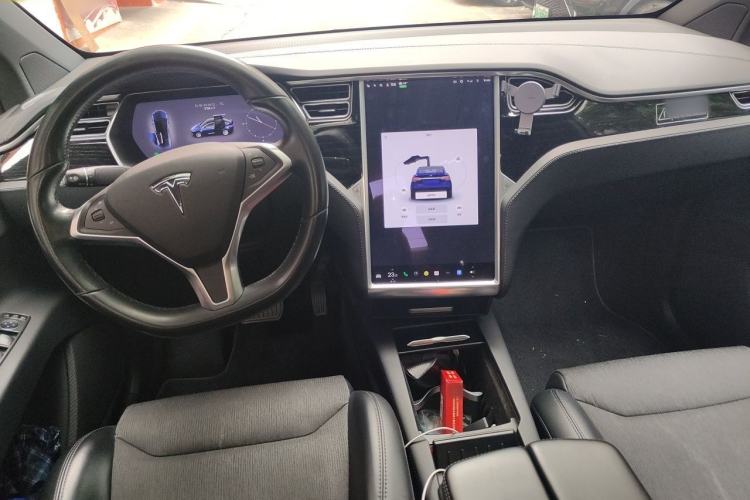 Used Tesla Model X 2016 X 75D Center Console
