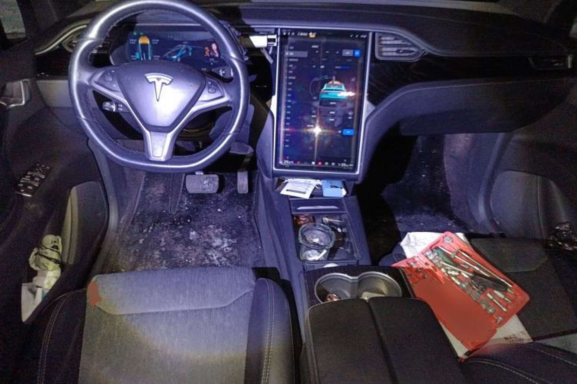 Used Tesla Model X 2016 X 75D Center Console
